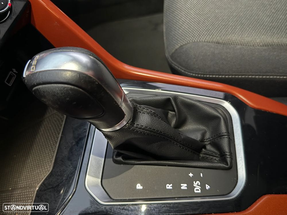 VW T-Roc 1.5 TSI OPF DSG Move - 41