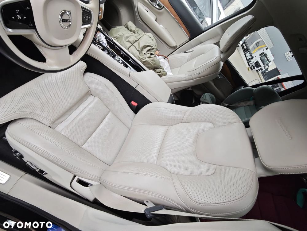 Volvo XC 90 B5 D AWD Inscription - 5