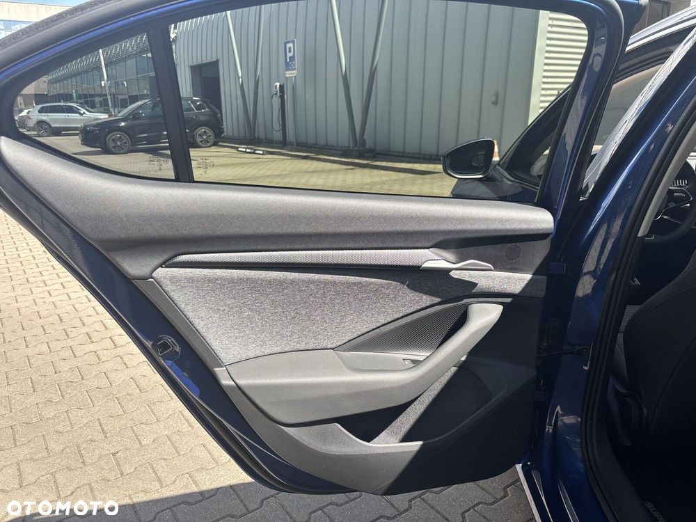 Skoda Superb 2.0 TDI SCR 4x4 Drive DSG - 15