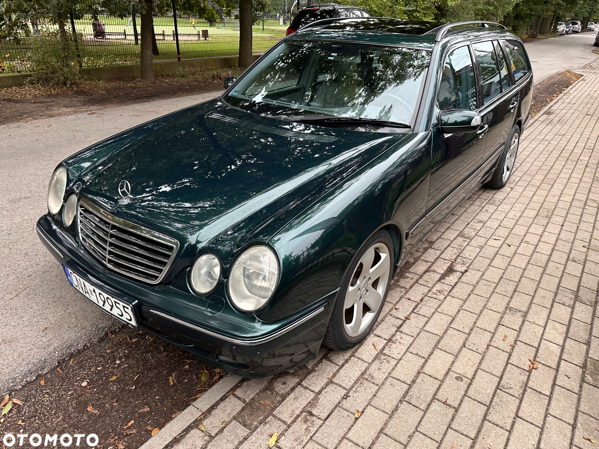 Mercedes-Benz Klasa E 320 T CDI Avantgarde - 5