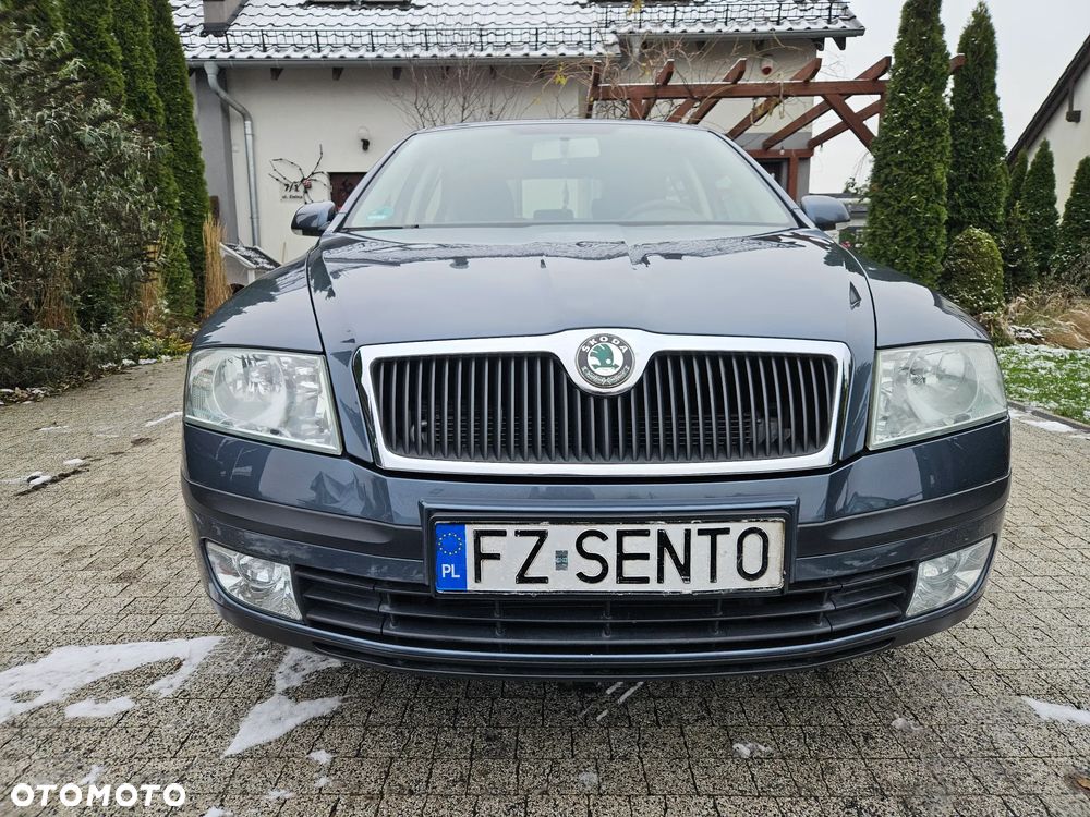 Skoda Octavia 1.6 FSI Ambiente - 3
