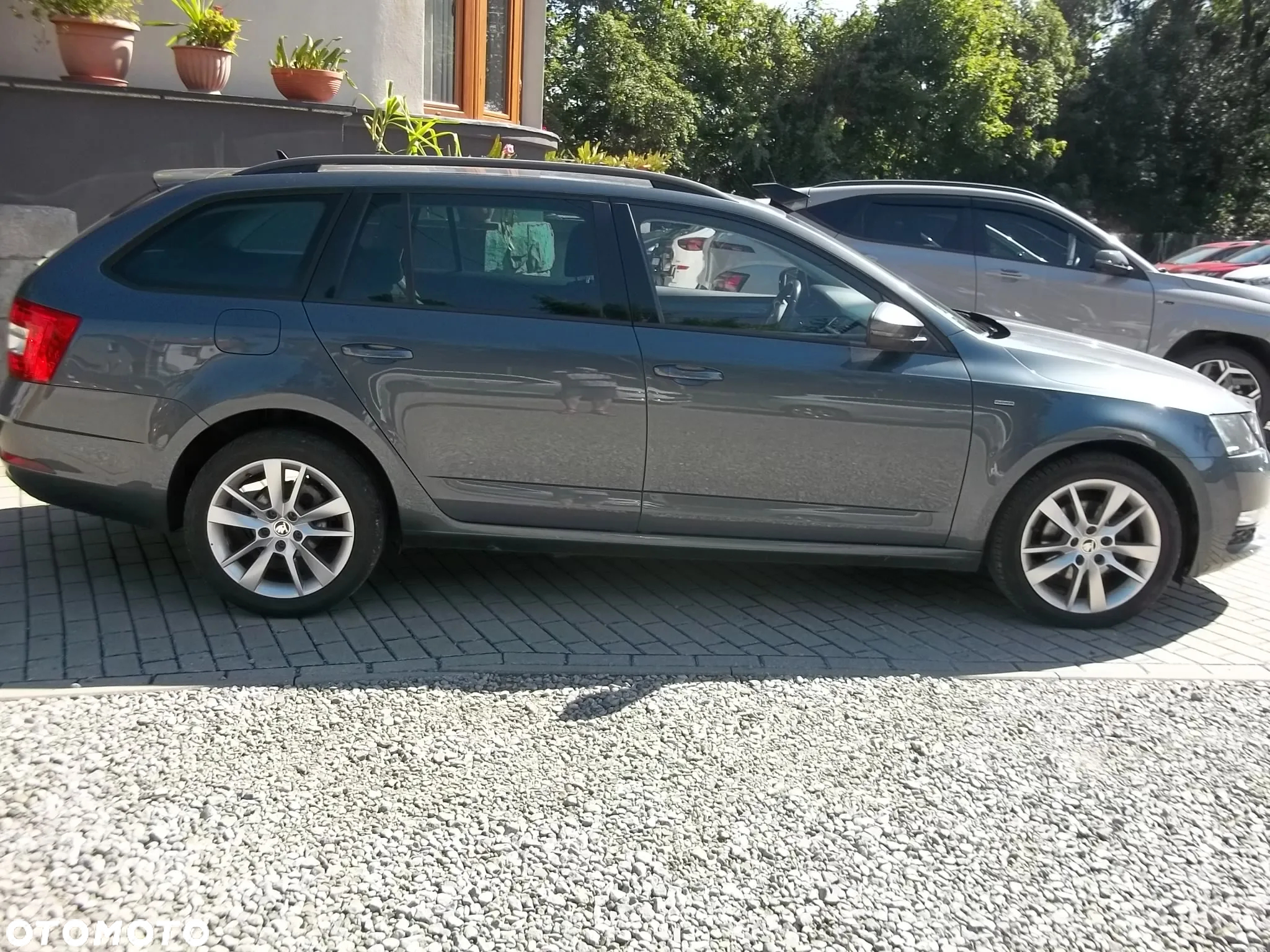 Skoda Octavia 2.0 TDI DSG Clever - 4