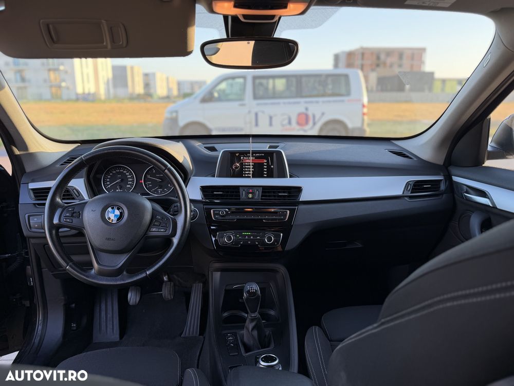 BMW X1 sDrive18d Sport Line - 5