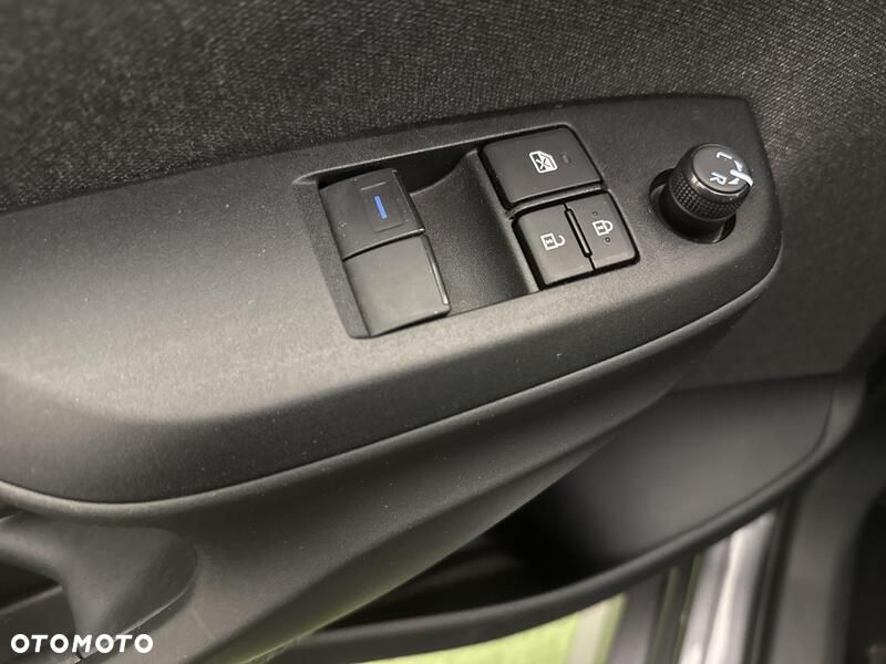 Toyota Yaris Hybrid 1.5 Comfort - 12