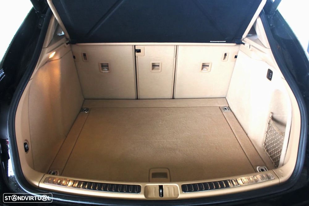 Porsche Macan S - 44