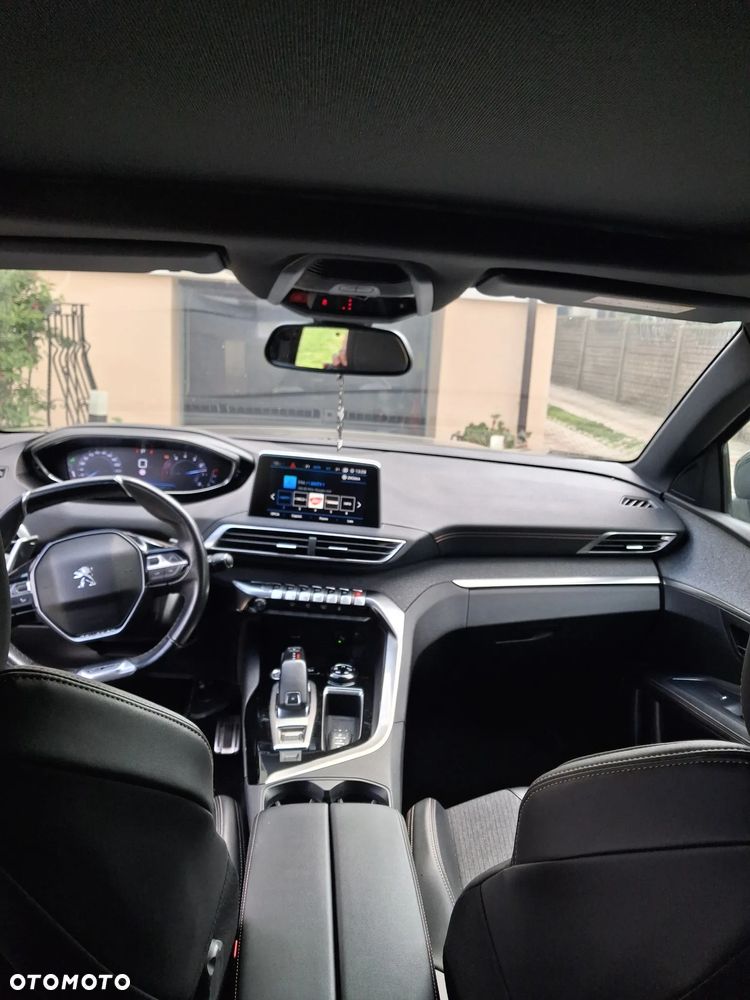 Peugeot 3008 1.6 PureTech GPF GT Line S&S EAT8 - 9