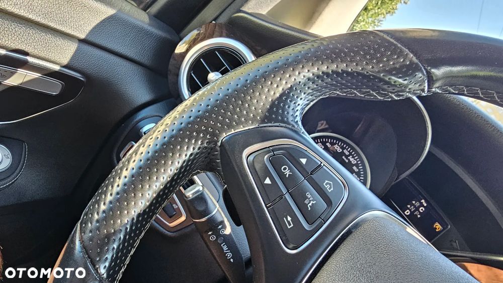 Mercedes-Benz Klasa V 250 d 4-Matic Avantgarde 7G-Tronic (d³ugi) - 16