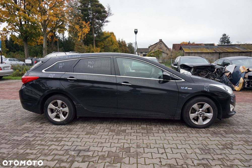 HYUNDAI I40 VF KOMBI 2013 NKA 1.7 CRDI D4FD 0KM SC55J CZARNY na części - 6