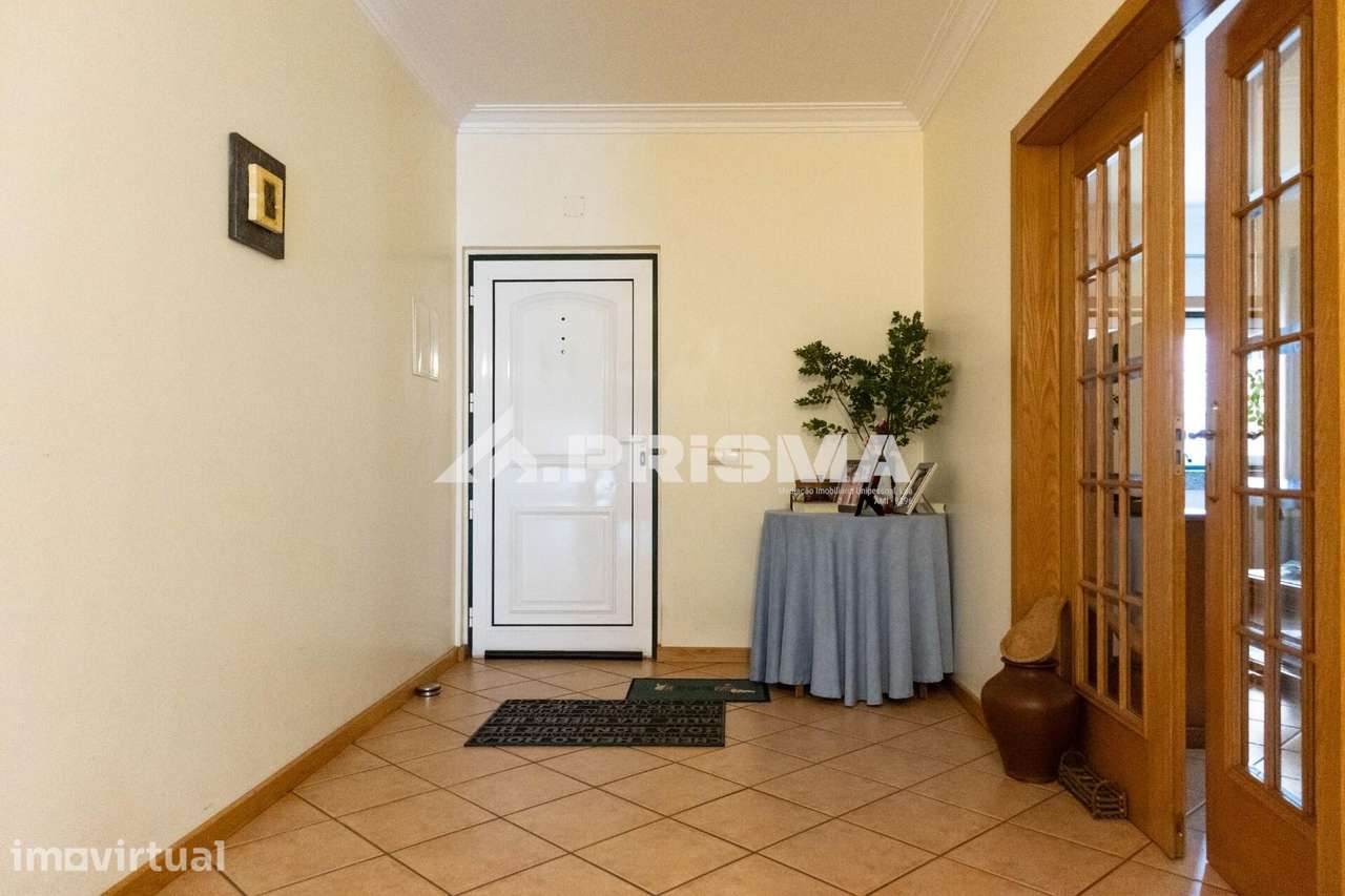 Duplex T3 com Terraço em Alcains – Casa Ideal para Quem Procura Espaço - Grande imagem: 3/60