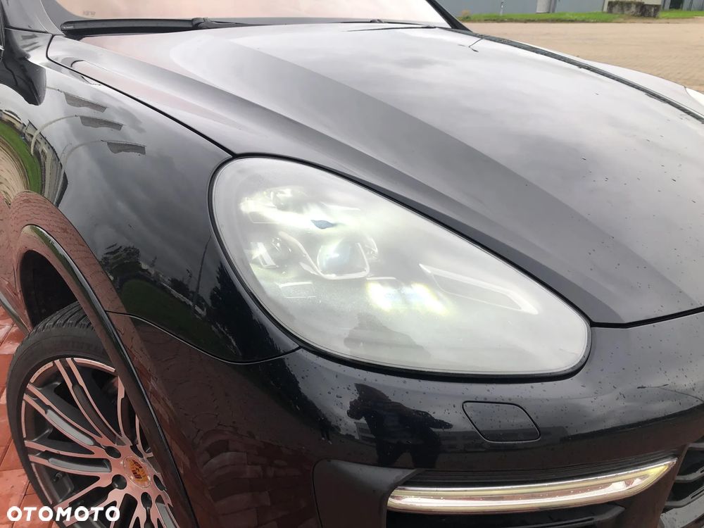 Porsche Cayenne - 8