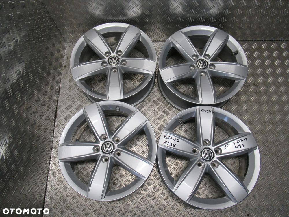 Felgi Vw Tiguan T-Rock Touran Caddy Golf Passat 6,5Jx17 et38 5x112 5NA CZUJNIKI - 1