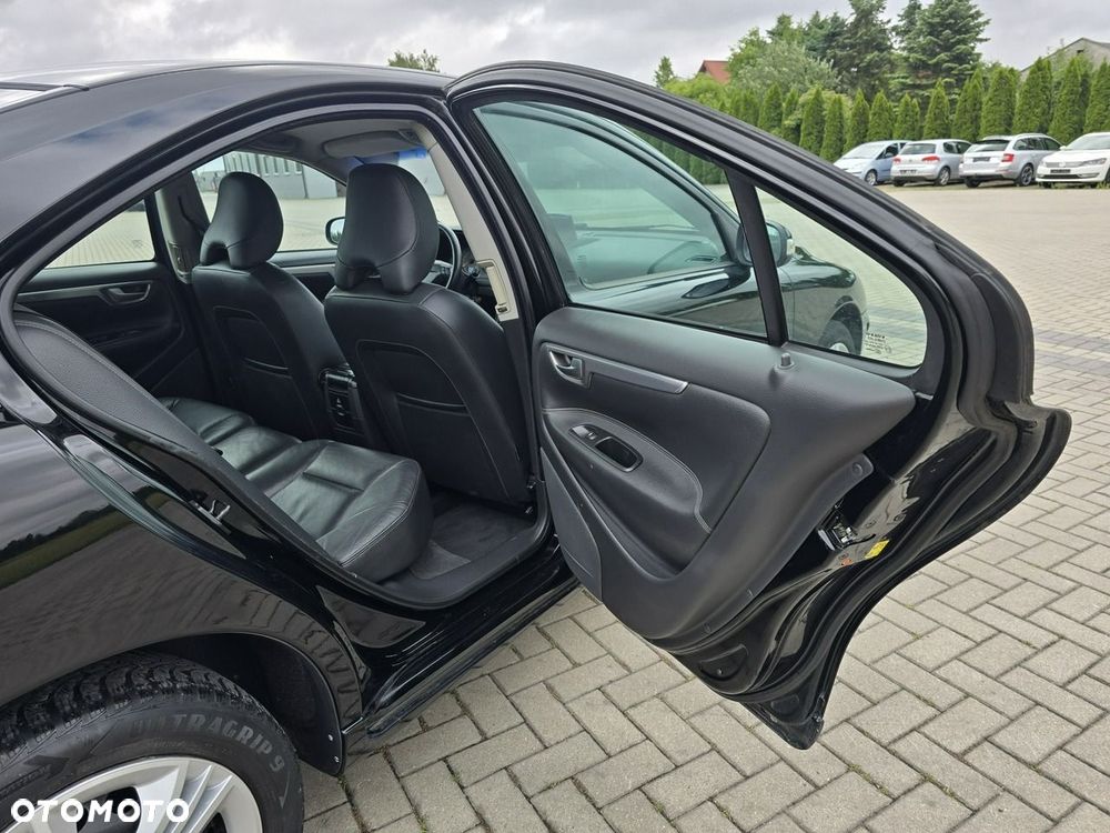 Volvo S60 - 23