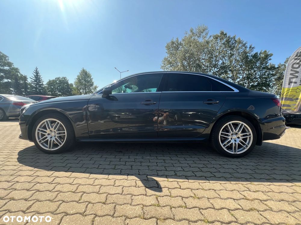 Audi A4 Limousine - 6