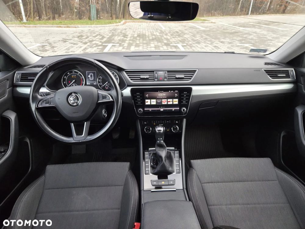 Skoda Superb 1.8 TSI Ambition - 13