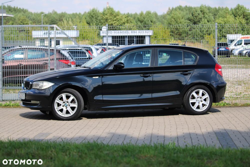 BMW Seria 1 116i - 8