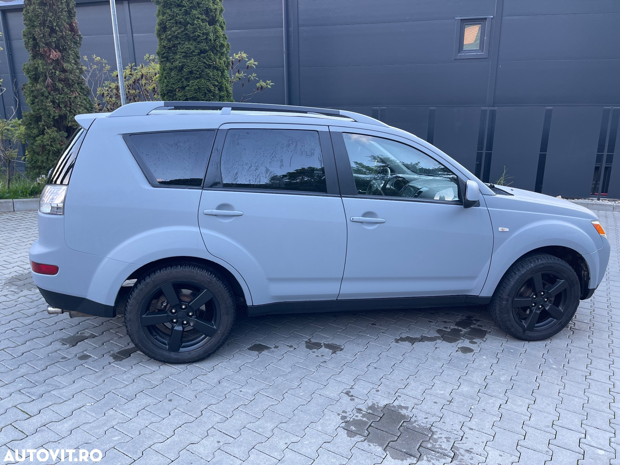 Mitsubishi Outlander 2.0 DI-D Intense - 4