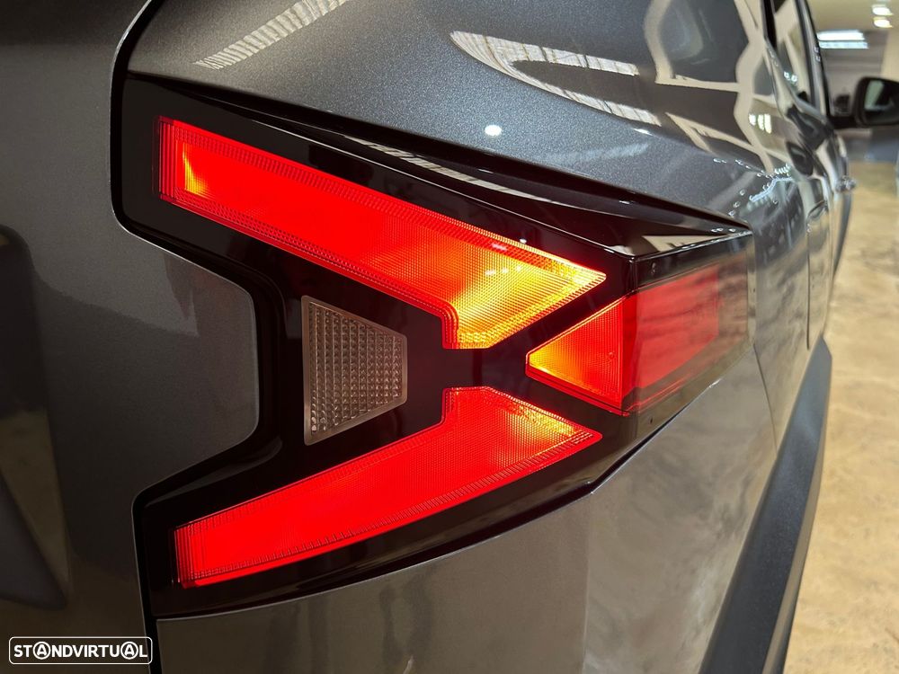 Dacia Duster 1.6 Hybrid Journey - 10