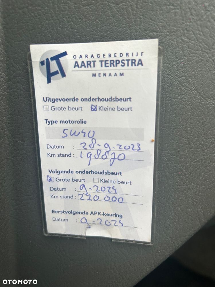 Hyundai Santa Fe 2.4 4WD GLS - 27