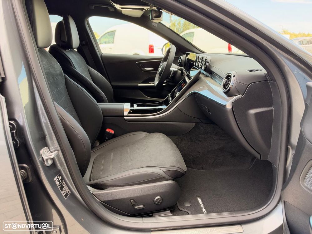 Mercedes-Benz C 300 de AMG Line - 24
