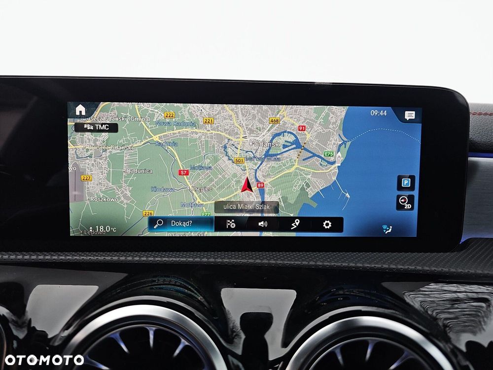 Mercedes-Benz CLA - 27