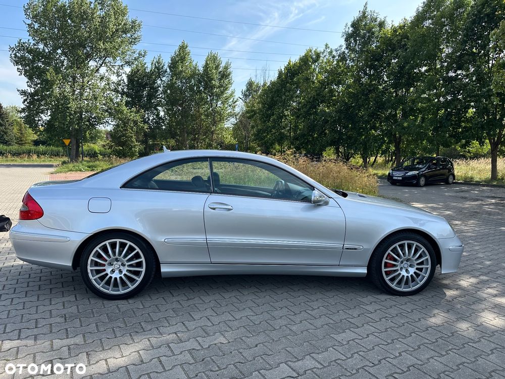 Mercedes-Benz CLK 320 CDI 7G-TRONIC Avantgarde DPF Sport Edition - 10