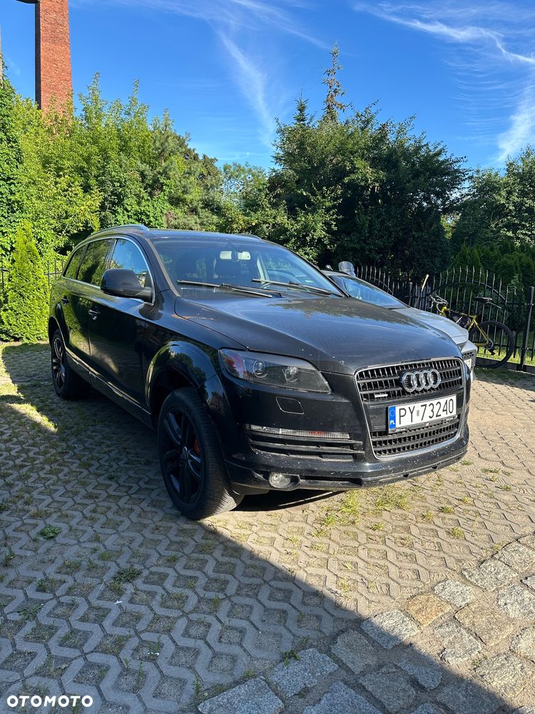 Audi Q7 4.2 FSI Quattro Tiptr - 9