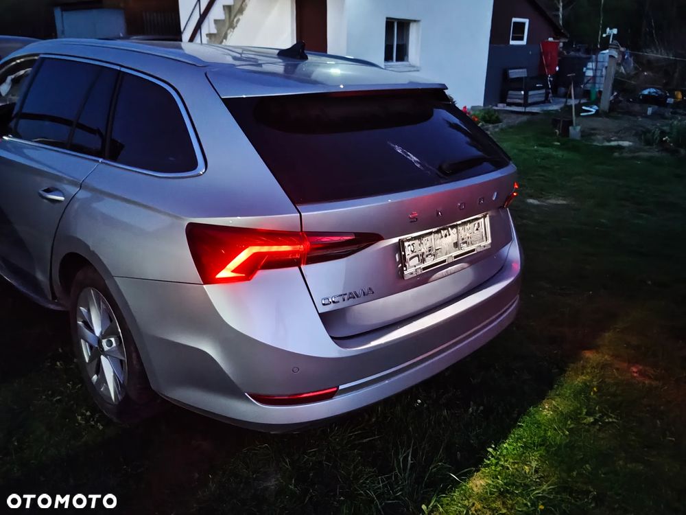 Skoda Octavia 1.5 TSI ACT Ambition - 11