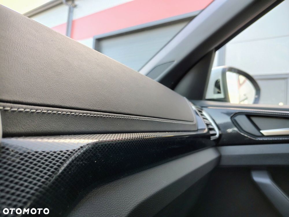 Volkswagen T-Cross - 20