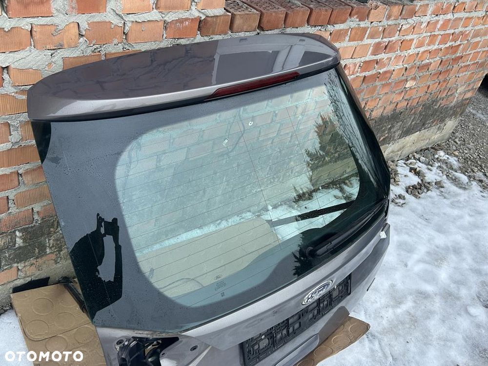 Klapa tył tylna Ford Gran C-max C max kod lakieru VA - 18