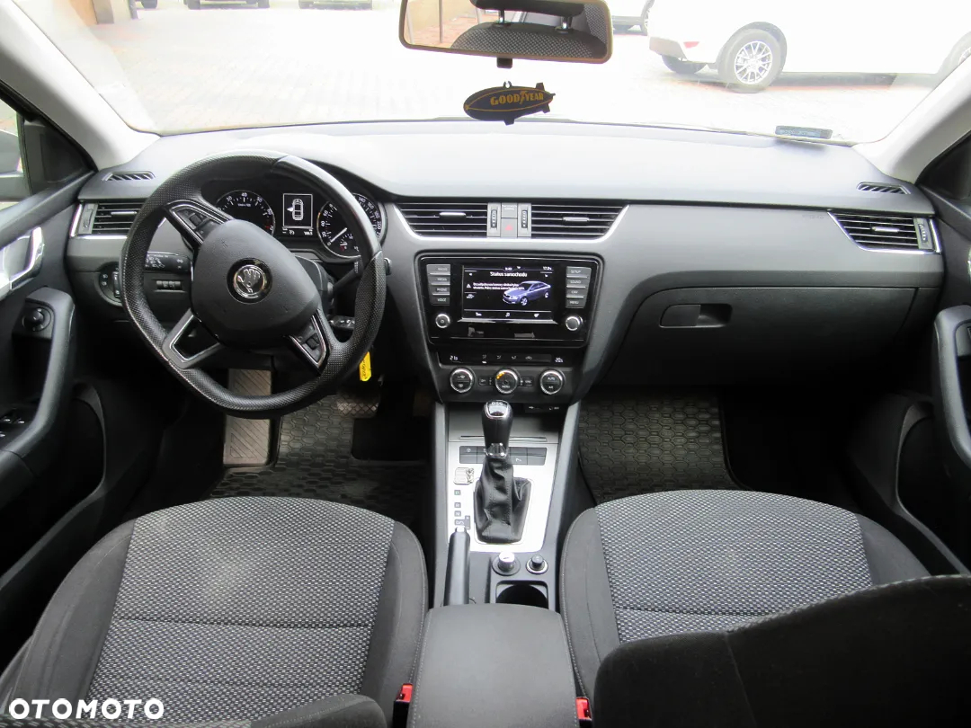 Skoda Octavia - 10