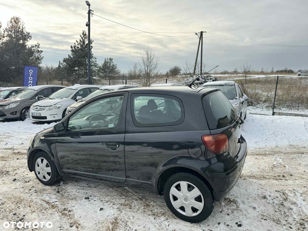Toyota Yaris 1.3 Terra - 7