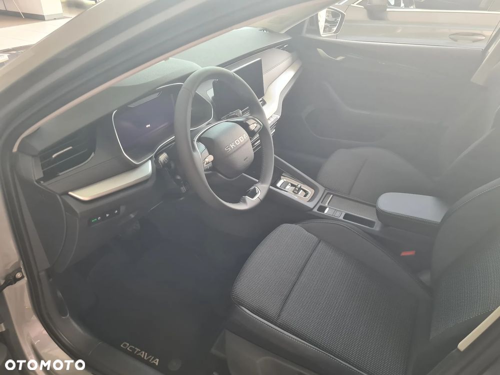Skoda Octavia 1.5 TSI mHEV Drive Selection DSG - 8