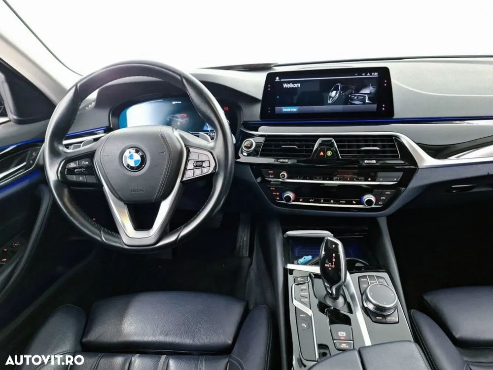 BMW Seria 5 530e iPerformance Aut. - 7