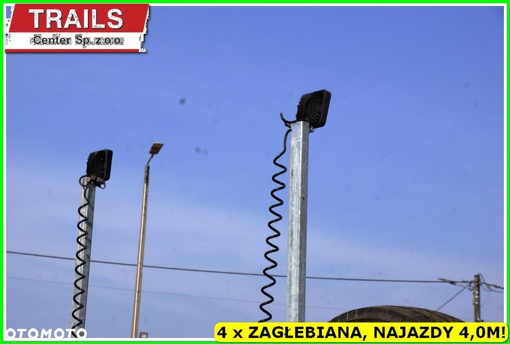 Inny Niskopodłogowa + zagłebienia na koła, oś skrętna, NAJAZDY DŁUGIE 4,0 M. !!! - 24