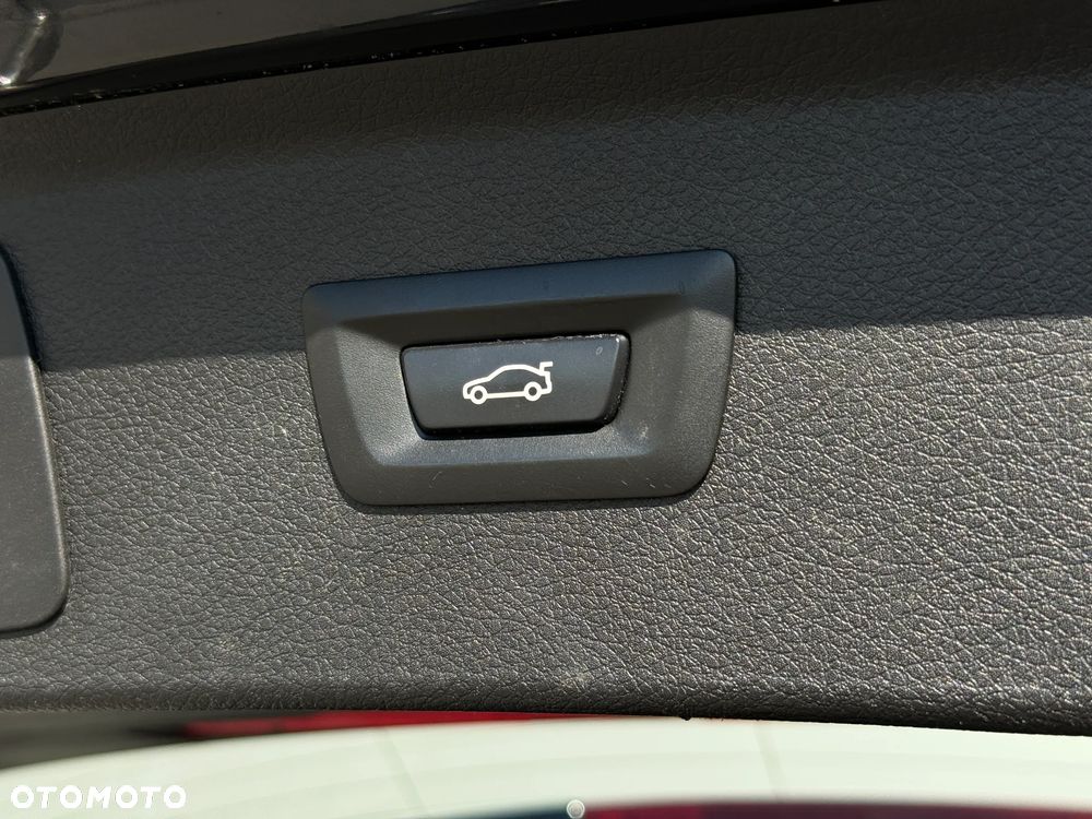 BMW Seria 2 216d Luxury Line - 36