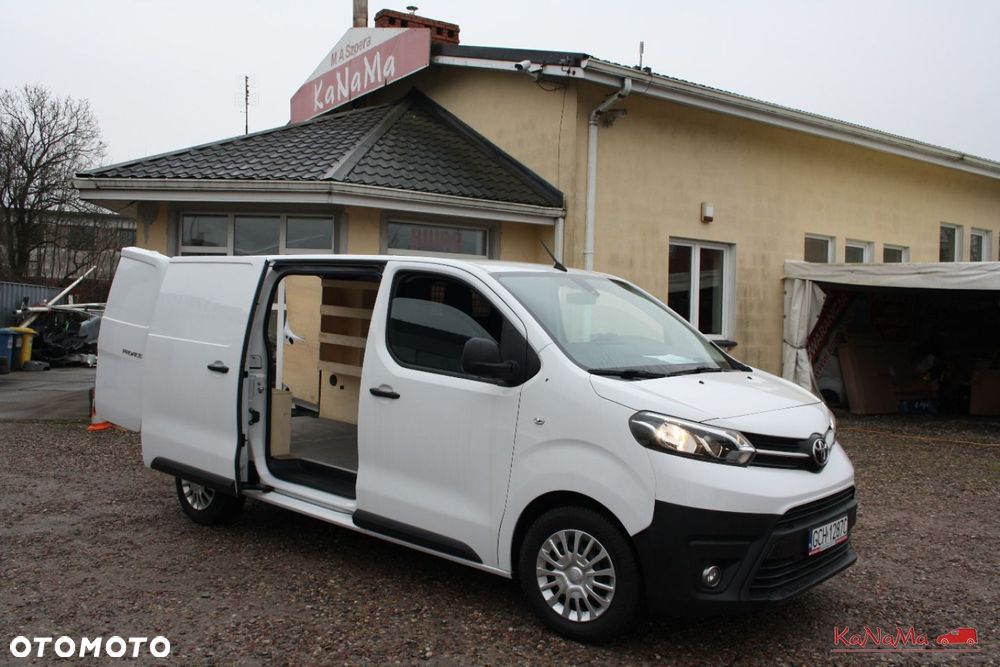 Toyota Proace - 1