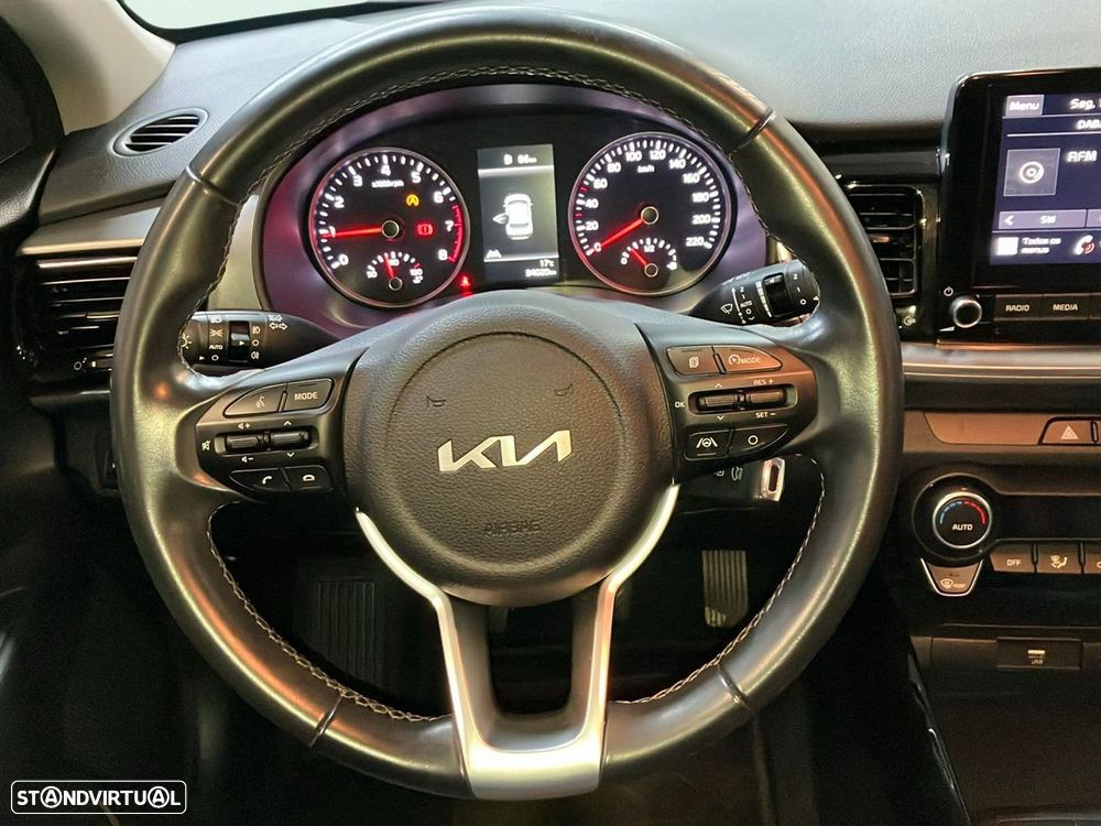 Kia Stonic - 11