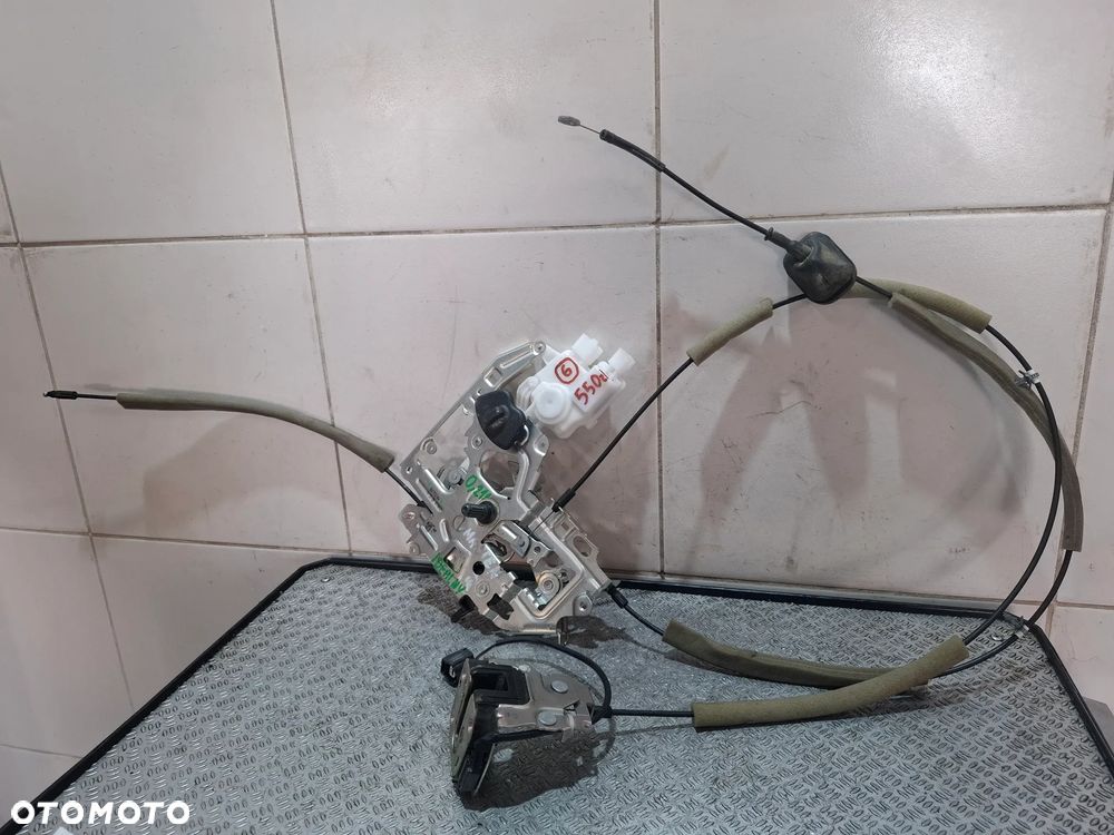 Zamek drzwi prawych przesuwnych Renault Master 2021 rok idealny cały kompletne zamki drzwi z linkami nr 826703236R - 1