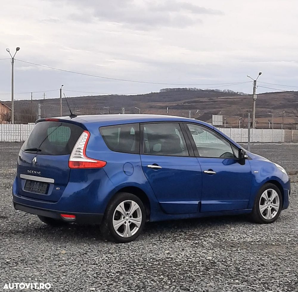 Renault Grand Scenic - 5