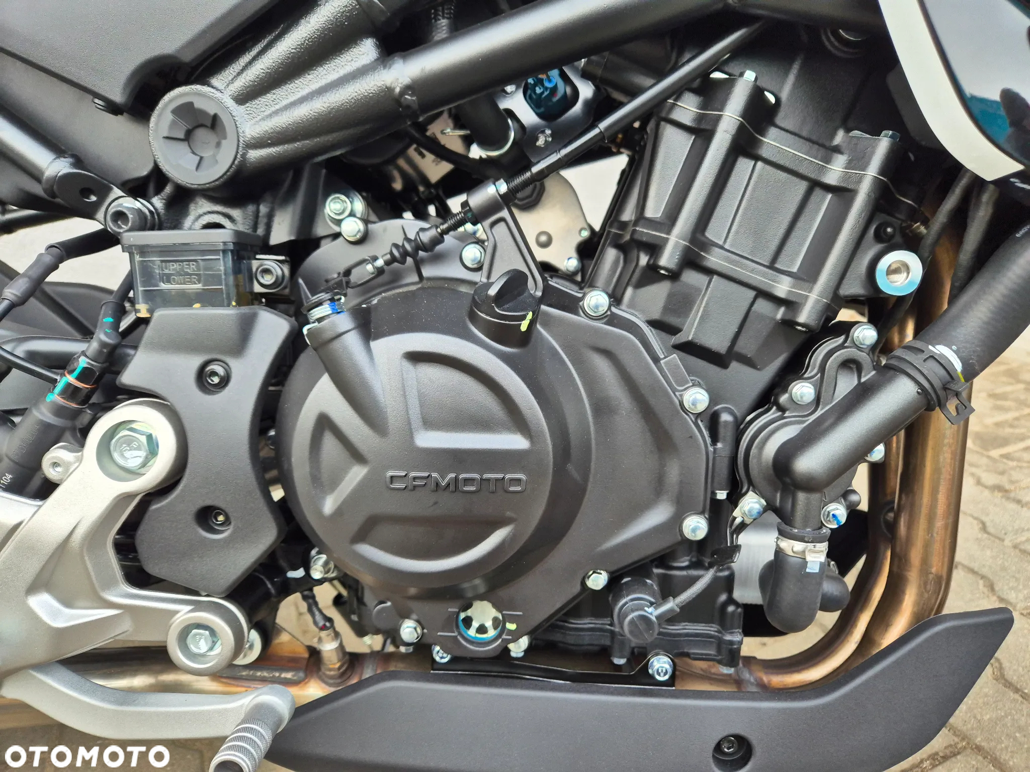 CFMoto NK - 10