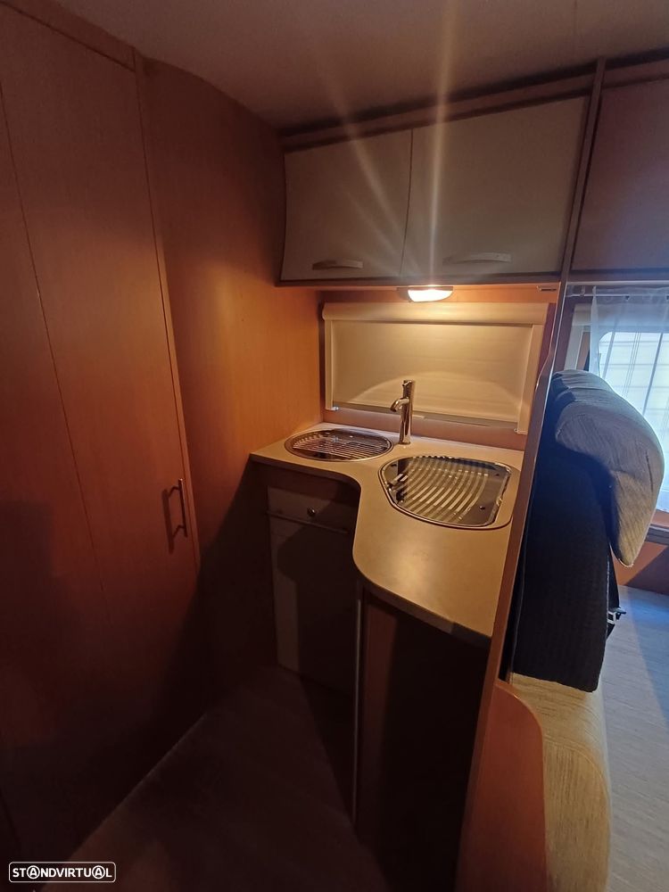 Ford Transit Challenger Genesis 58 - 9