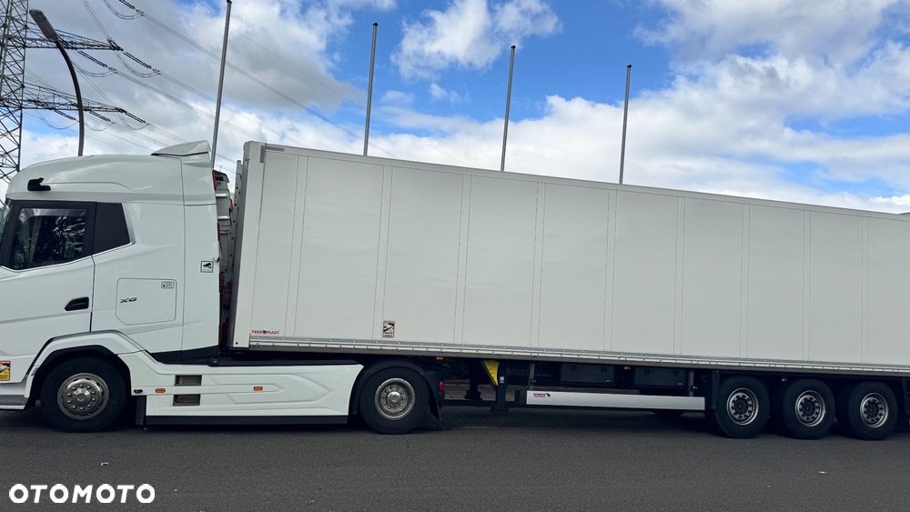 DAF XG - 3
