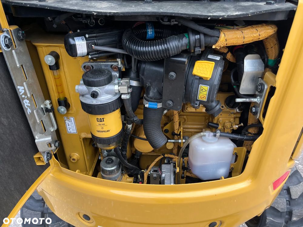 Caterpillar 301.8 - 6