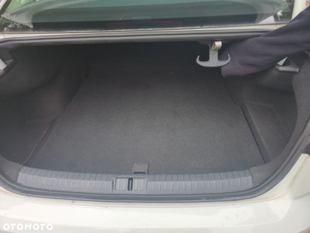 Volkswagen Passat 2.0 TDI BMT Comfortline - 7