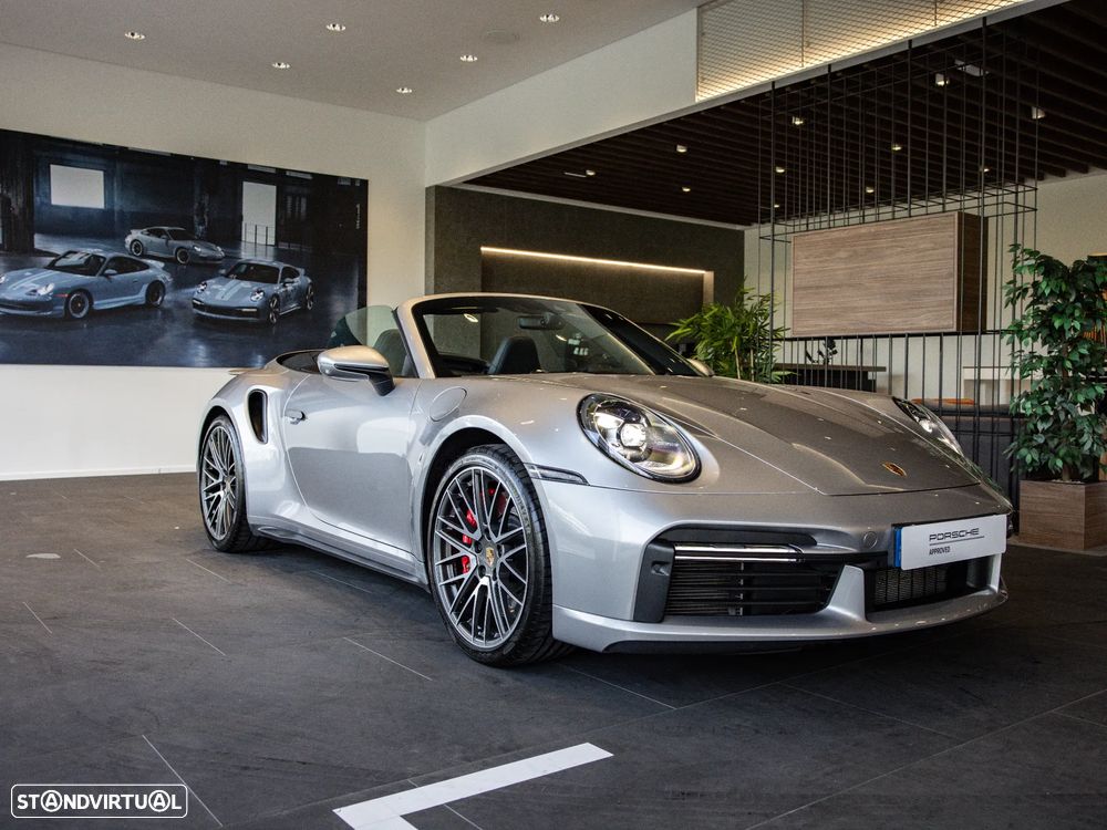Porsche 911 (992) Turbo PDK - 4