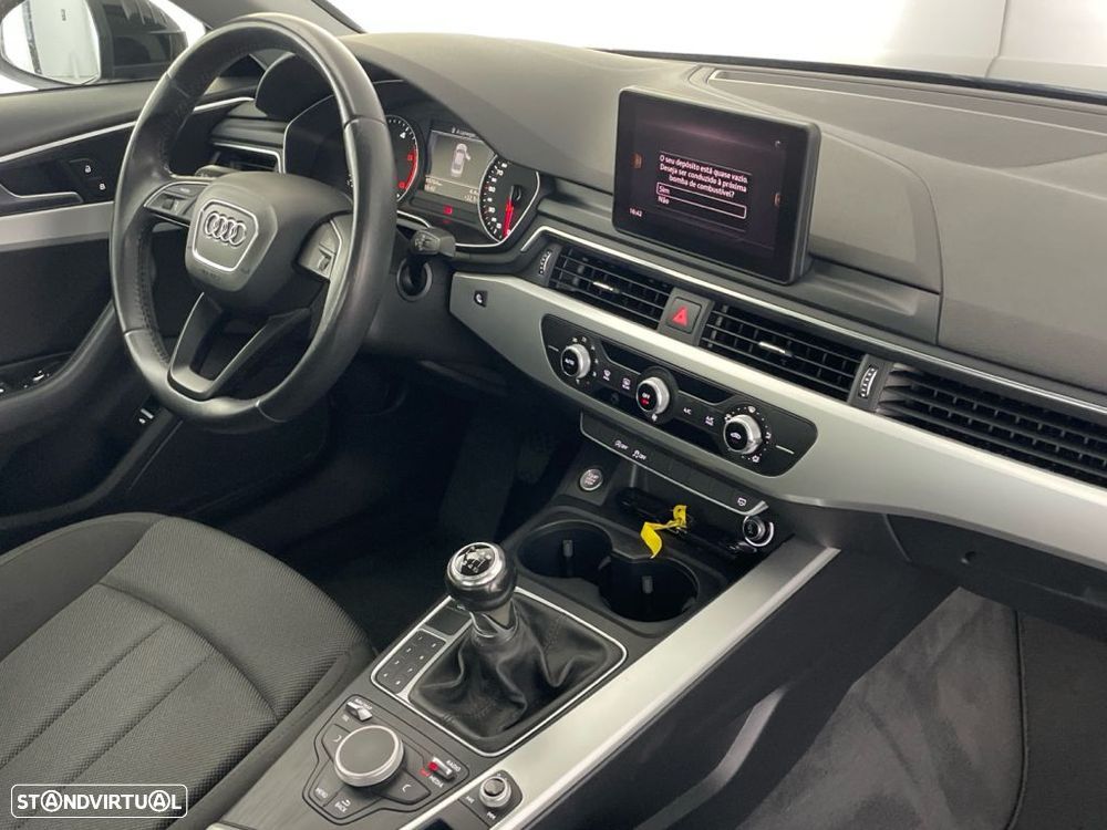 Audi A4 2.0 TDI - 22