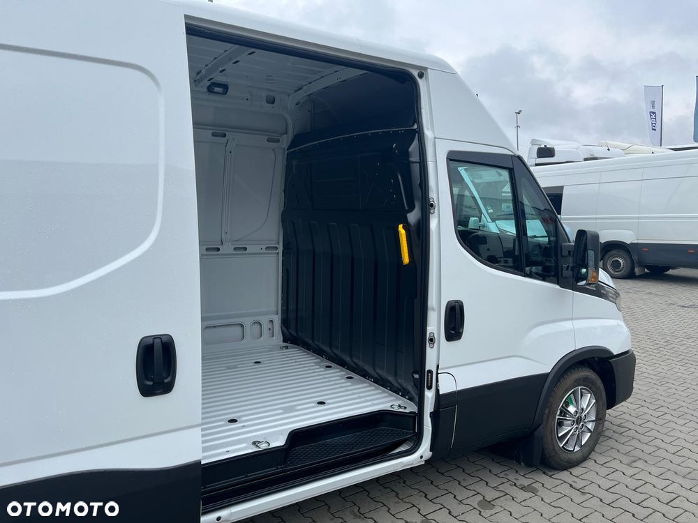 Iveco NAJLEPSZA CENA! 35S16BA8 V - 6