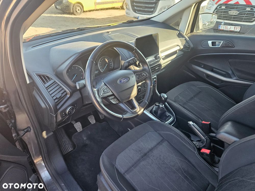 Ford EcoSport - 11