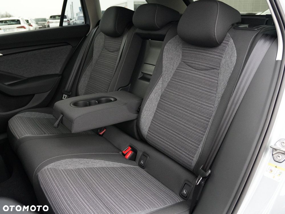 Skoda Superb 2.0 TDI SCR 4x4 Selection DSG - 36