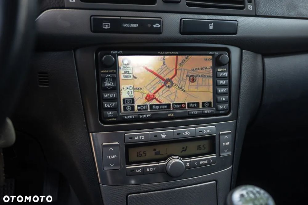 Toyota Avensis 2.2 D-4D Prestige - 28